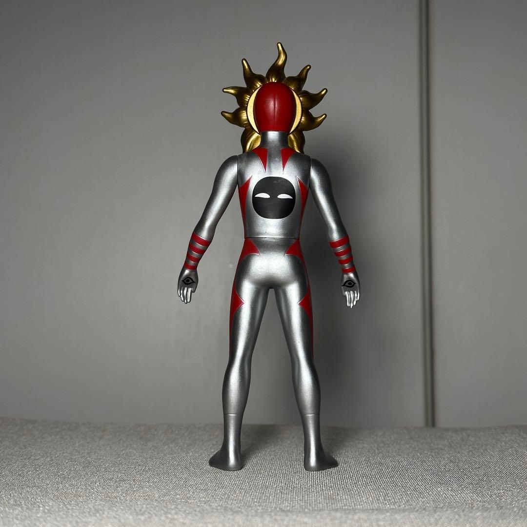 超復刻版デラックス ジャンボ タローマン ソフビ 展覧会 岡本太郎