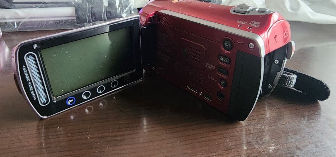 JVC Everio GZ-HM570 ビデオカメラ 三脚付き!! - メルカリ