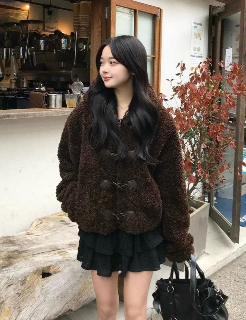 プードルファータッチボタンコート　emmy