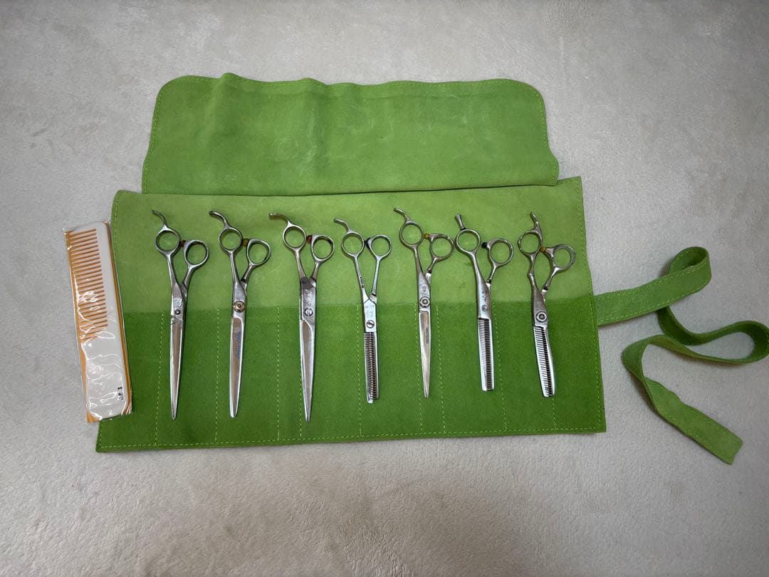 理美容バサミ　7本　コーム　セット