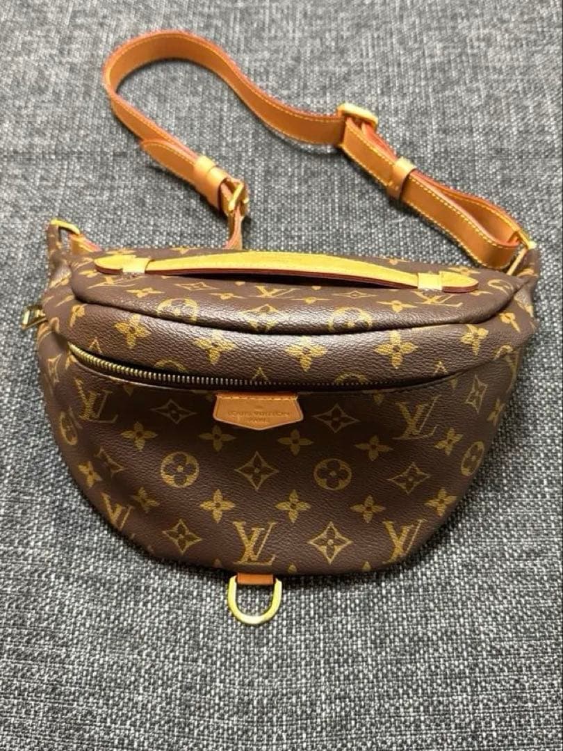 LOUIS VUITTON ルイ ヴィトン モノグラム バムバッグ