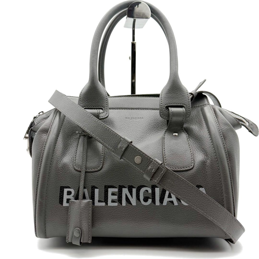 an another Angelus アートタッチフラワー刺繍ハンドバッグ バッグ