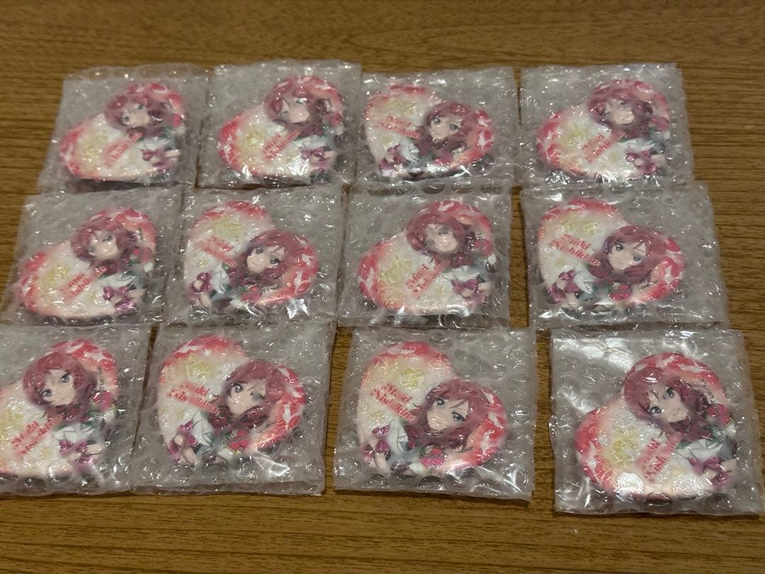 ラブライブTVアニメ放送10周年記念海外限定西木野真姫ハ一ト缶バッジ12点セット