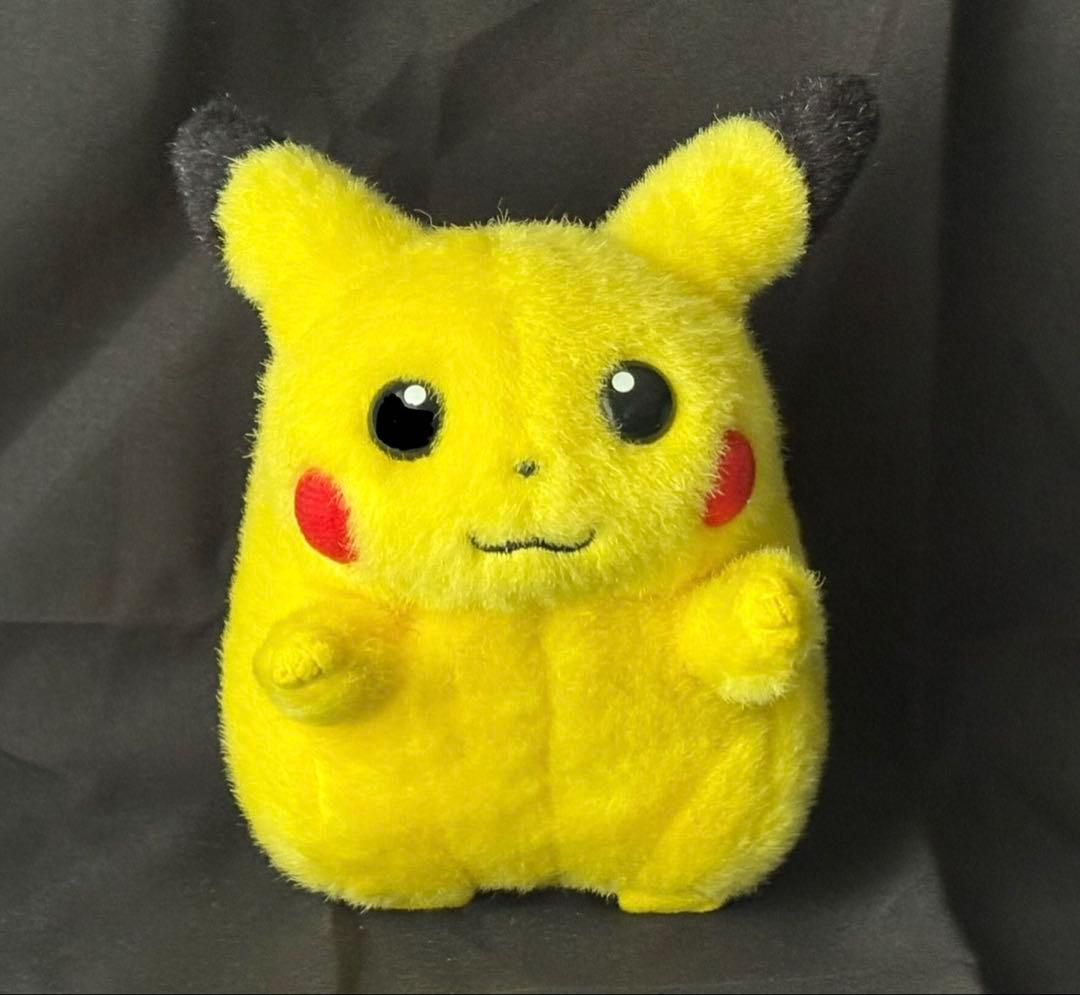 初期　ピカチュウ　TOMY ぬいぐるみ 新品 美品 TOMY 初期 ピカチュウ ぬいぐるみ 当時物 トミー ポケモン