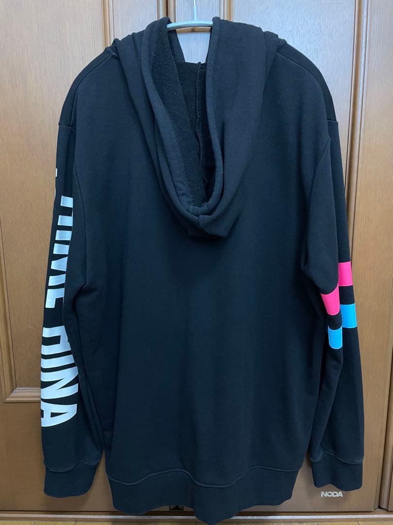 ヒメヒナ ジョジ民 越冬パーカー - メルカリ