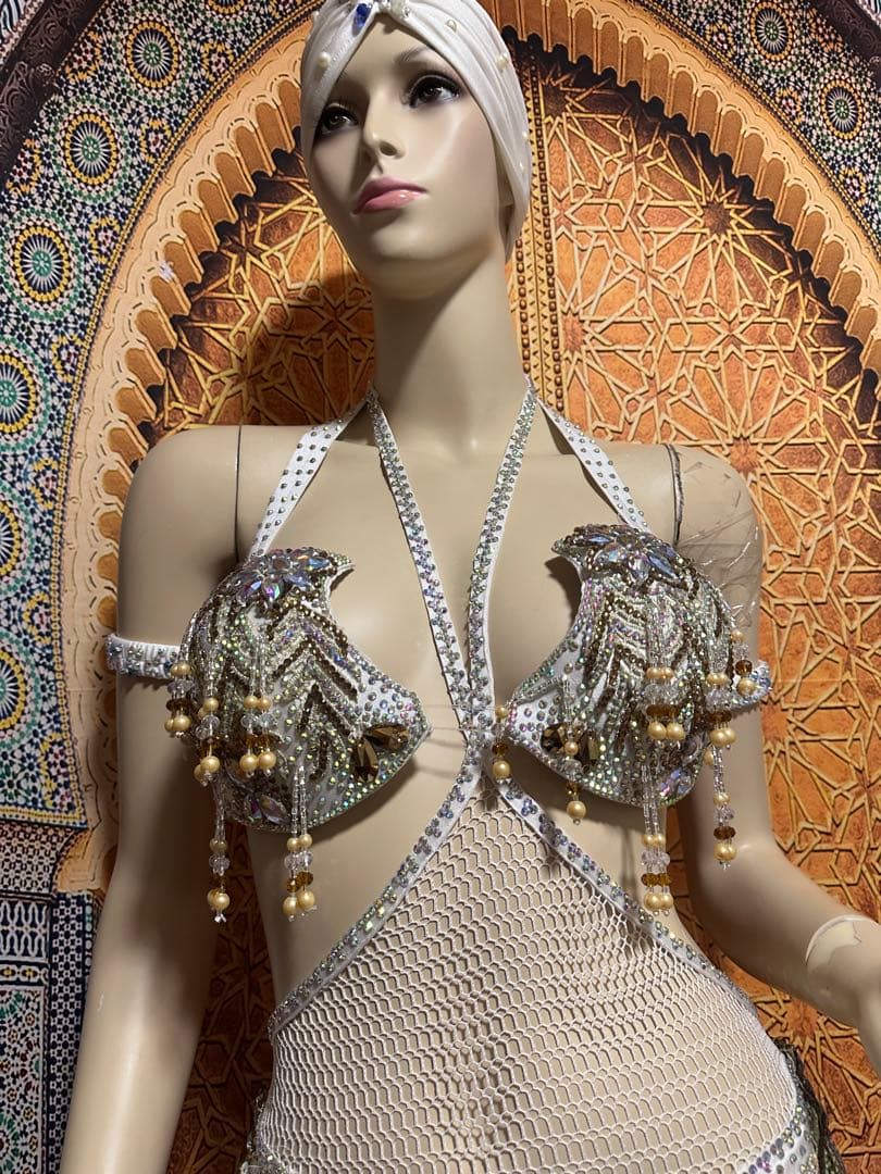 ベリーダンス衣装yasser ブランド値下げしました 50000万で - メルカリ