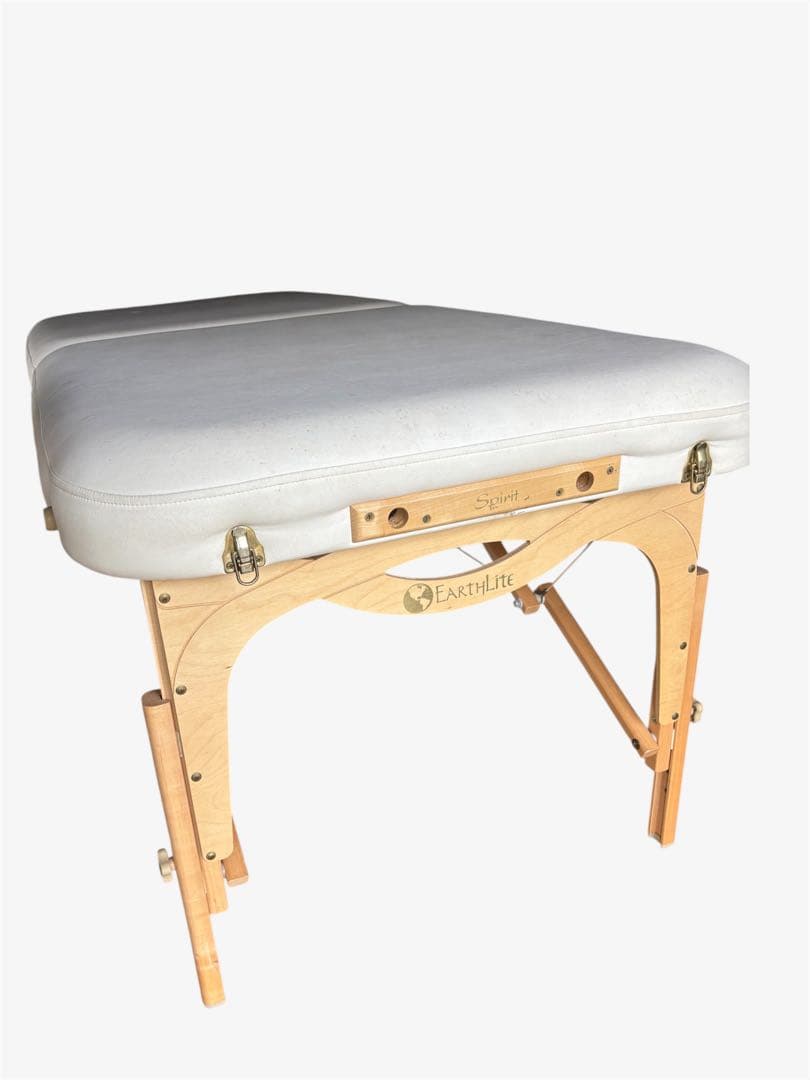アースライト EarthLite 折りたたみ施術ベッド マッサージ　エステ