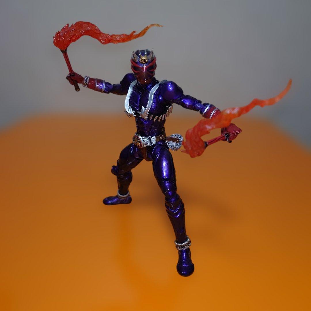 真骨彫S.H.Figuarts 仮面ライダー響鬼 ジャンク品