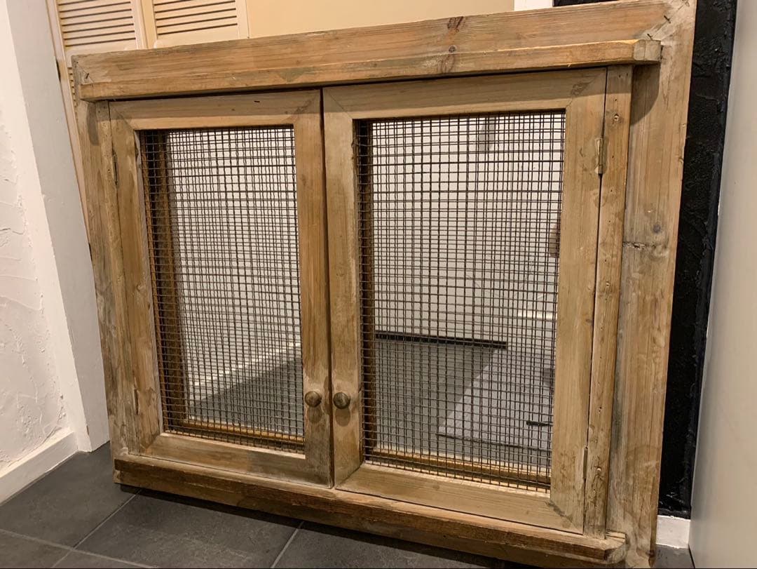 アンティーク　ヴィンテージミラー　木製フレーム扉付