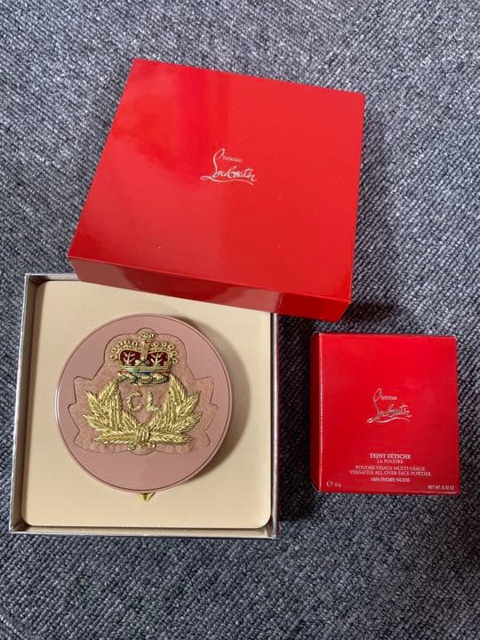 タンフェティッシュ　ラプードル