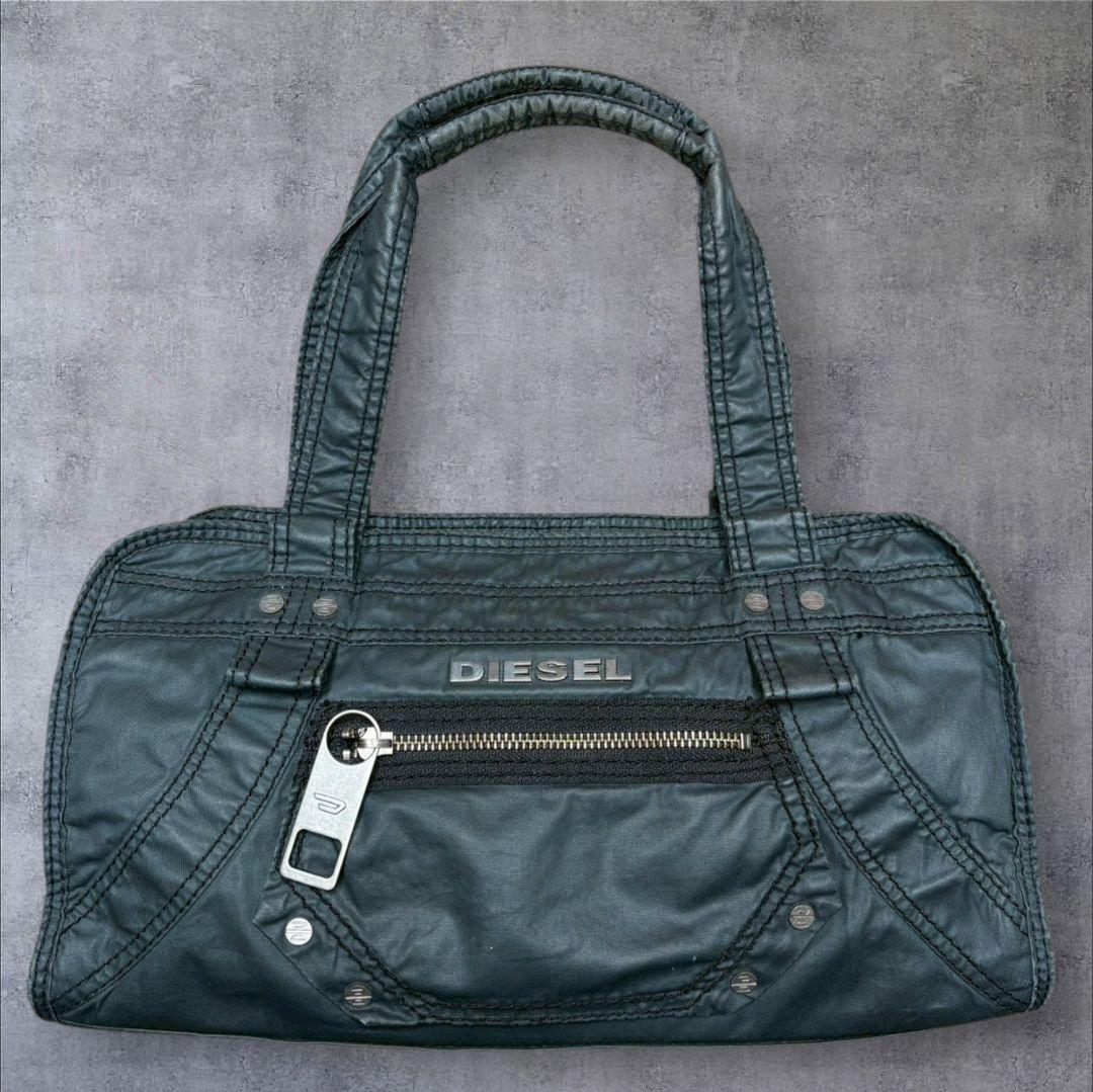 DIESEL ハンドバッグ archive メタルロゴ ブラック系
