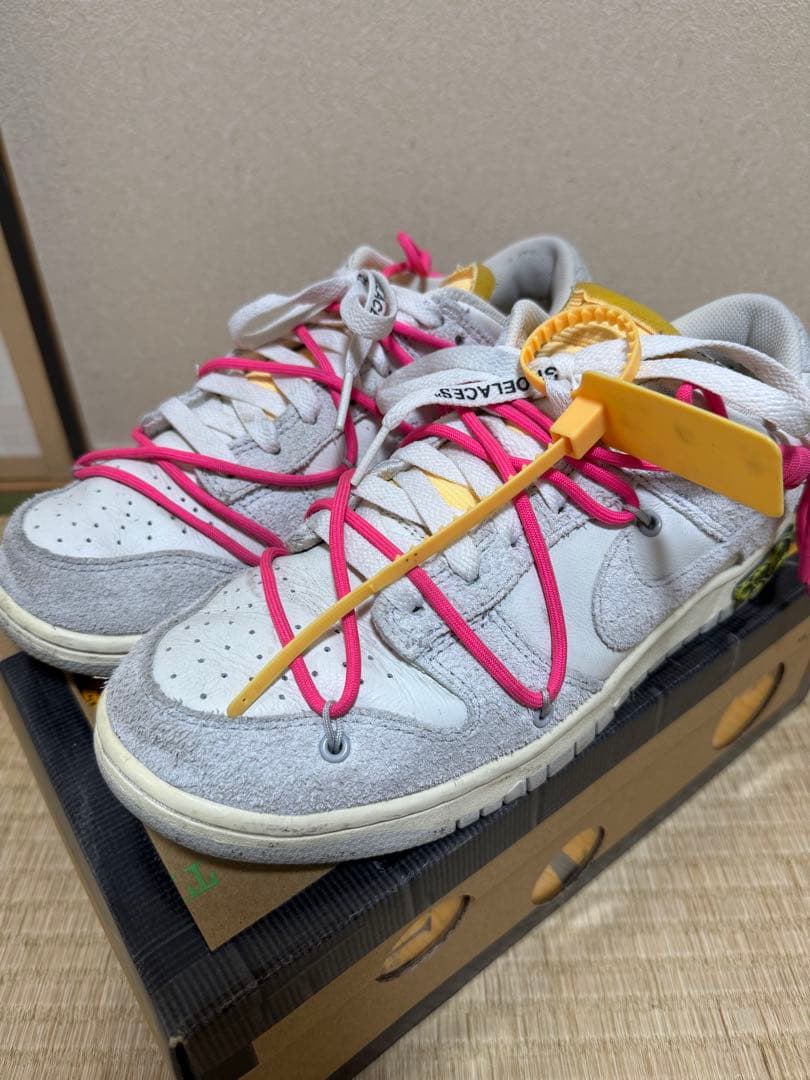 あ*し様 NIKE DUNK LOW OFF WHITE スニーカー　美品