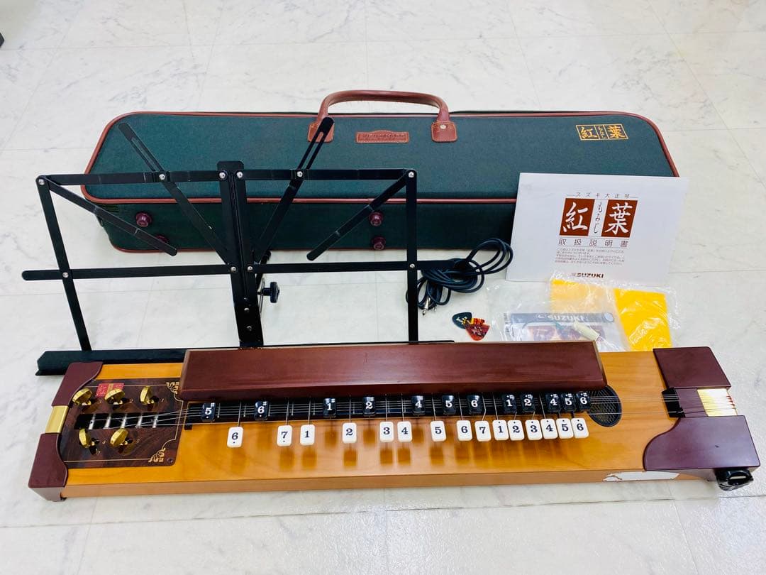 鈴木楽器〝紅葉〟大正琴 ハードケース付