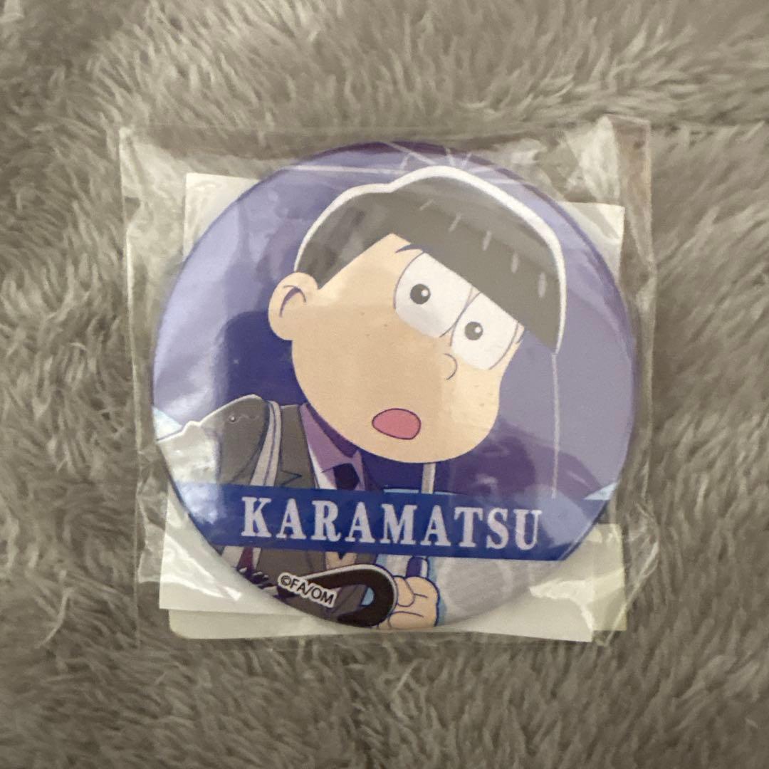 おそ松さん カラ松 えいがのおそ松さん 缶バッジ 18歳 - メルカリ