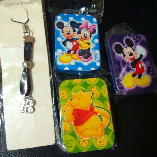 ☆イヤホンジャック付きマスコット・他色々セット☆800円♪