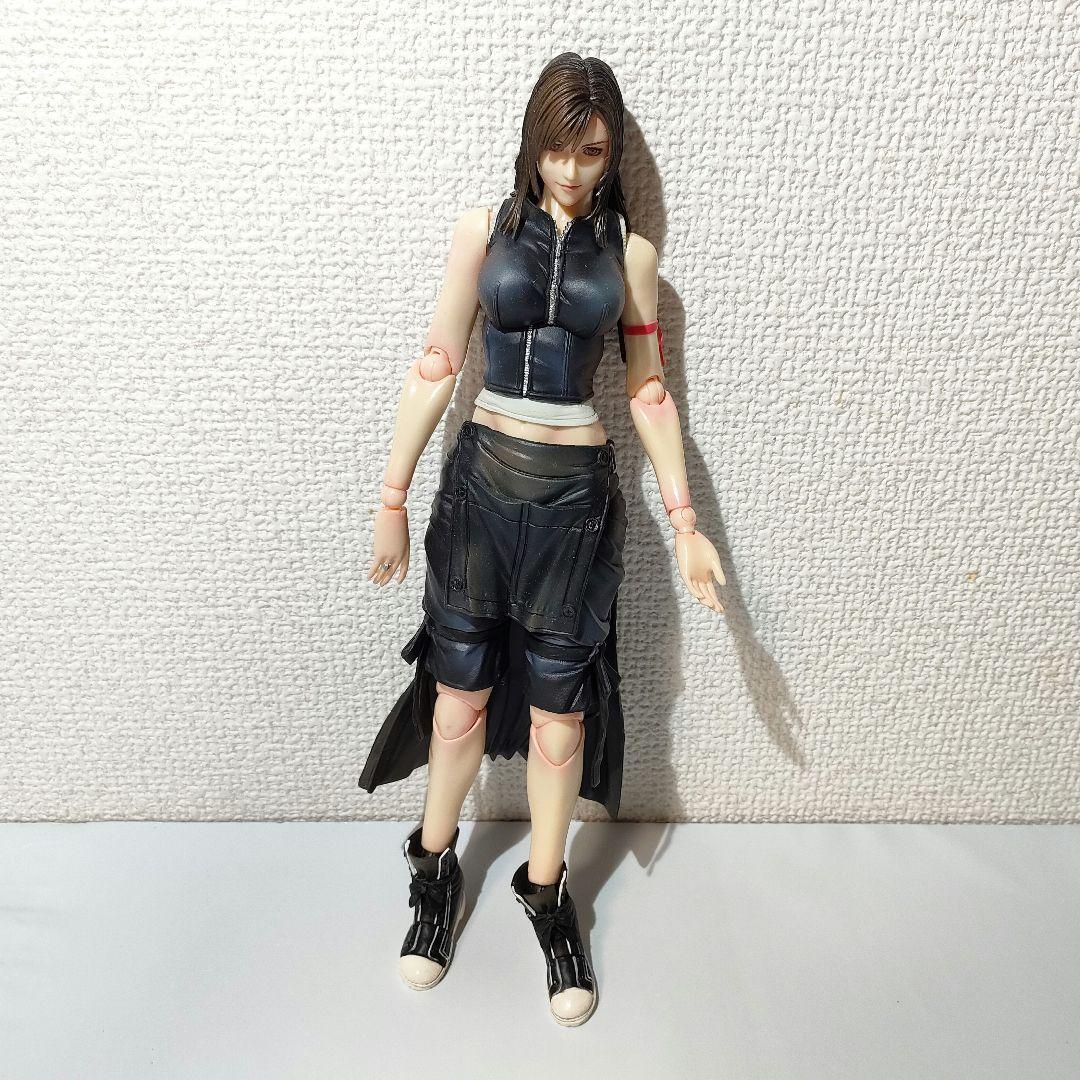 ☆　ファイナルファンタジーフィギュア　FF7　ティファ　プレイアーツ改　☆