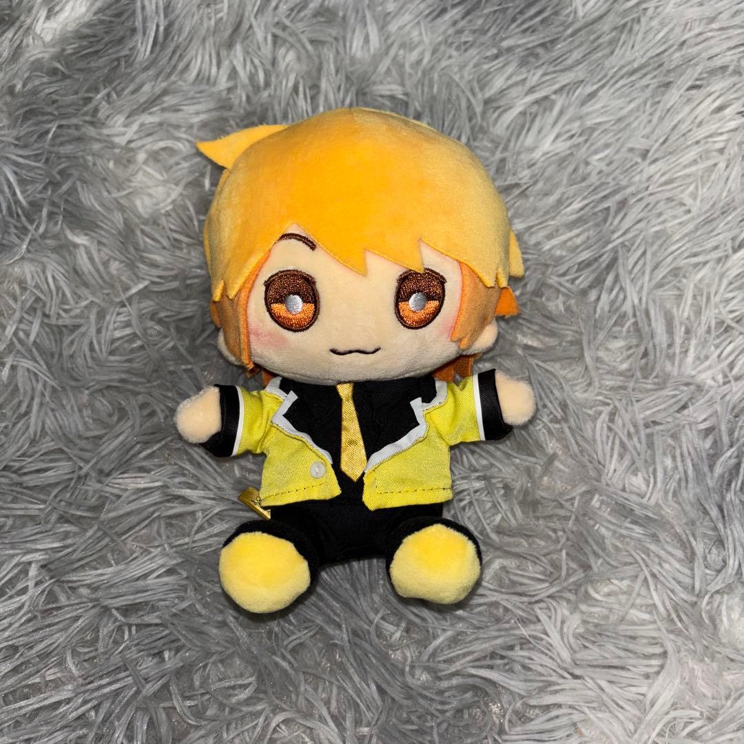 からつけあっきぃ おすわりぬいぐるみ - メルカリ