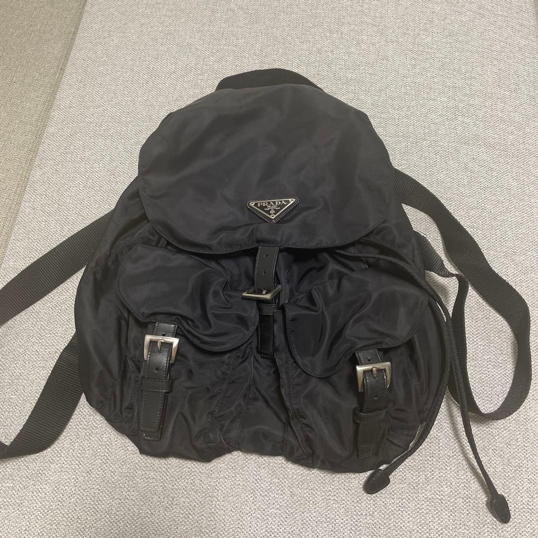 PRADA 黒 リュック・バックパック