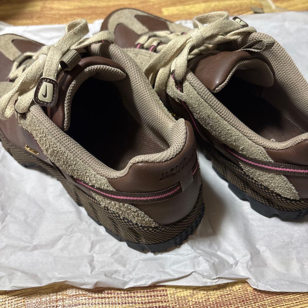 ジャックムス ナイキ エアフマラ ブラウン 26.5 NIKE - メルカリ