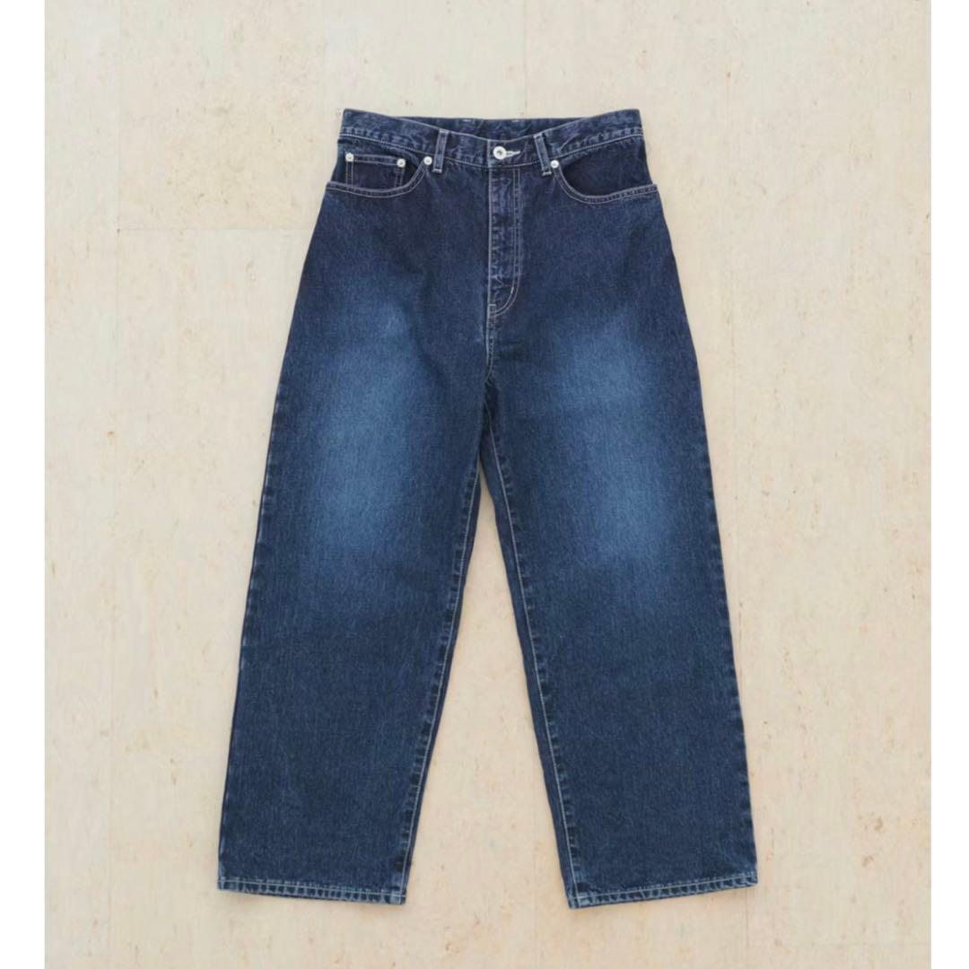 「品よく、こなれる」新定番のストレートデニム インディゴブルー Sサイズ
