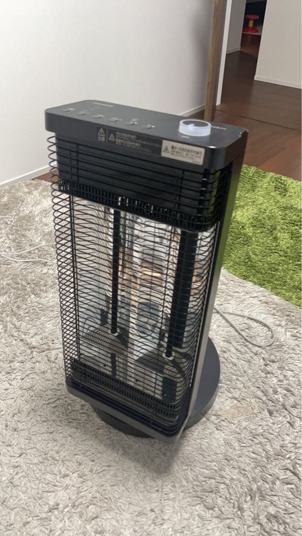ダイキン　遠赤外線暖房機　電気ストーブ　セラミックヒーター 楽天市場】【1年保証】電気ストーブ 遠赤外線 ストーブ 人感センサー