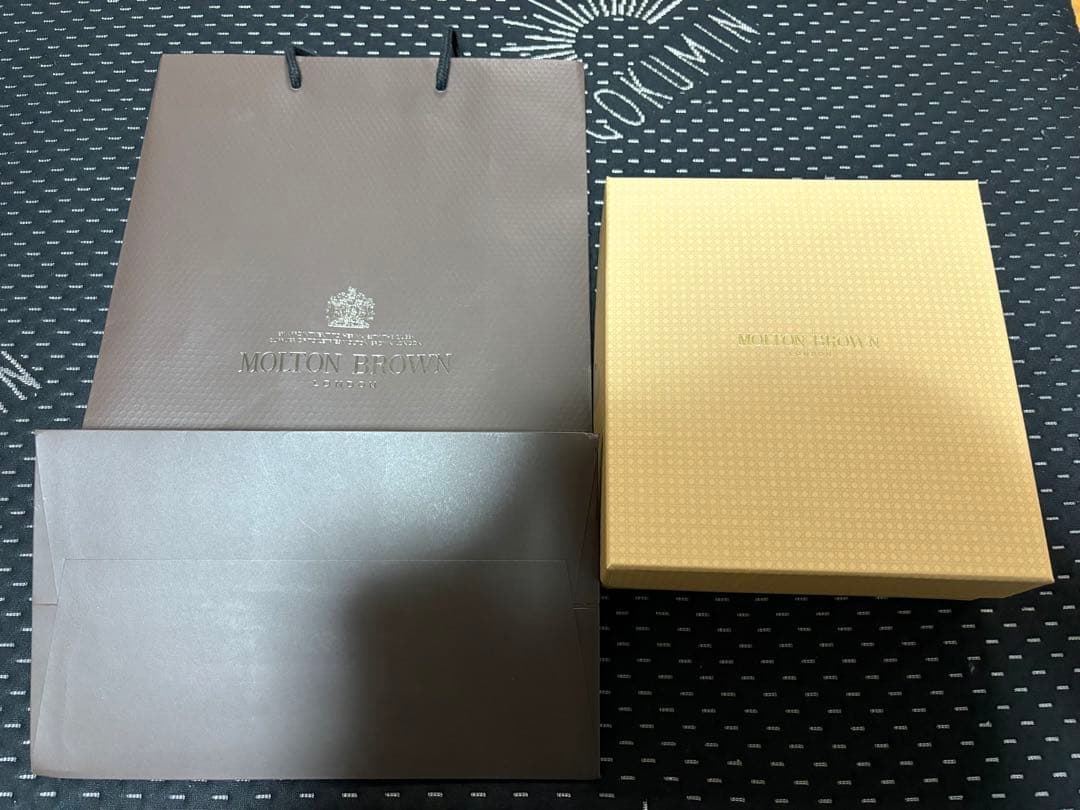 MOLTON BROWNジャスミン&サンローズ ボデイケア ギフトセット - メルカリ