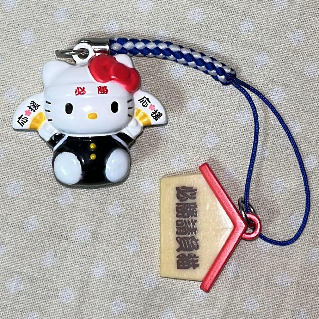 ハローキティ 必勝請負猫 ストラップ 鈴 - メルカリ