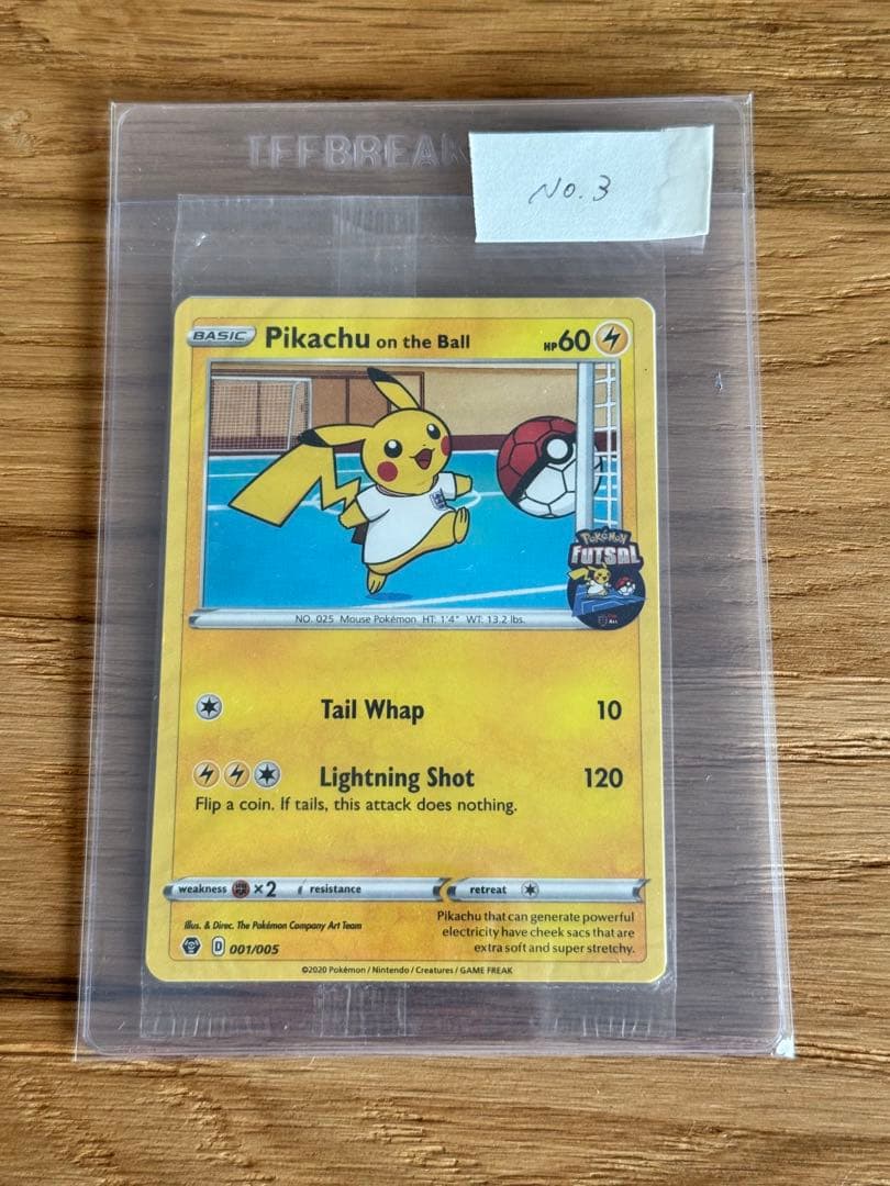 ピカチュウ オンザボールPikachu on the Ball プロモ #3 Pikachu On The Ball 001/005 Special Futsal Promo Pokemon Card New