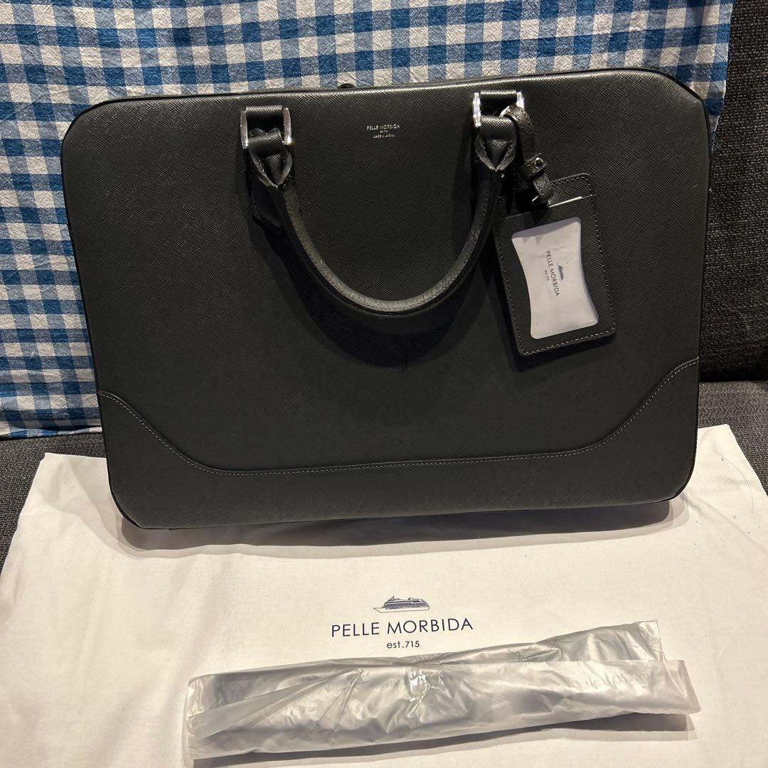 【美品】ペッレモルビダ　ブリーフバッグ （２室タイプ）