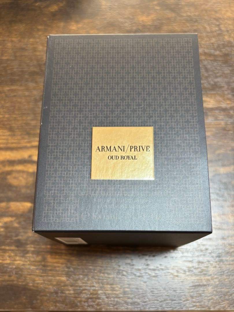 ジョルジオ・アルマーニ プリヴェウードロイヤル Armani Privé OUD Royal EDP 100ml