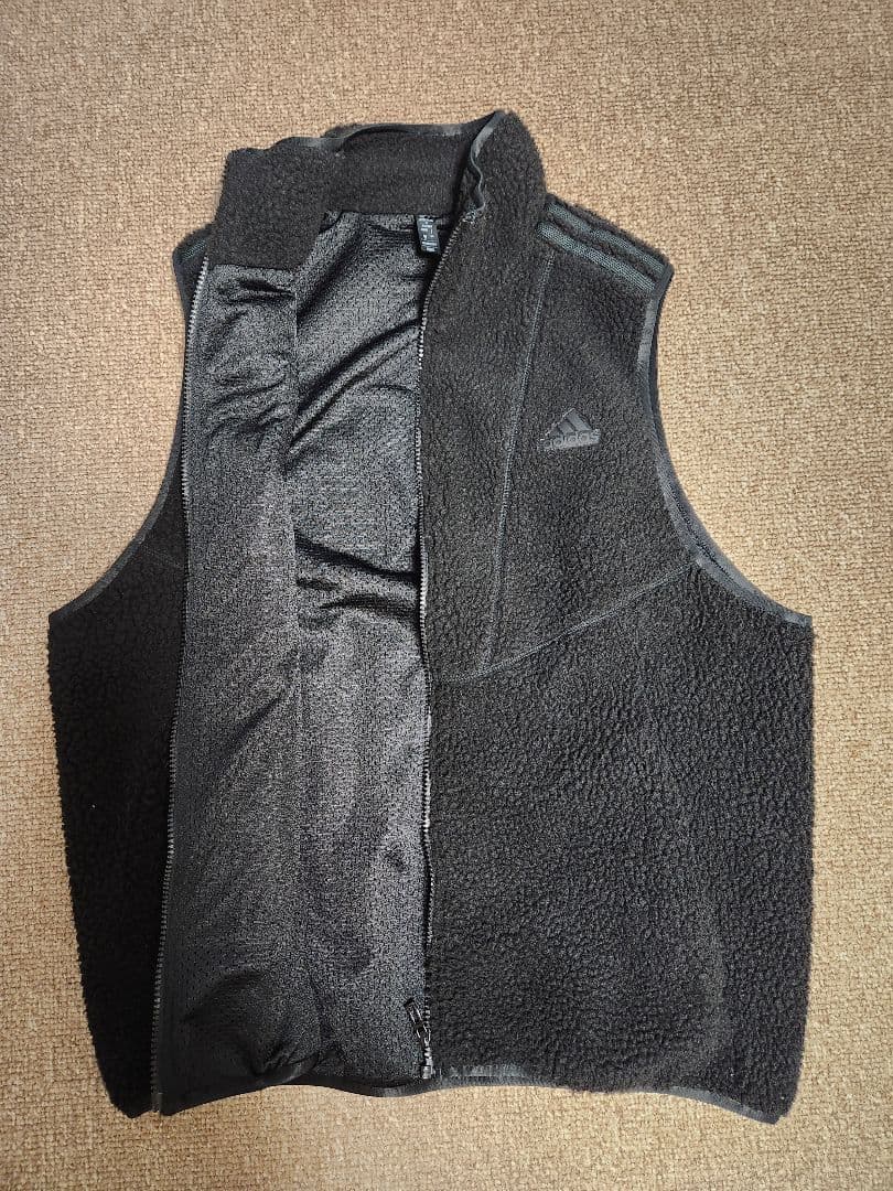 美品アディダス(adidas)(メンズ)ボアベスト KSA13-JP4618 - メルカリ