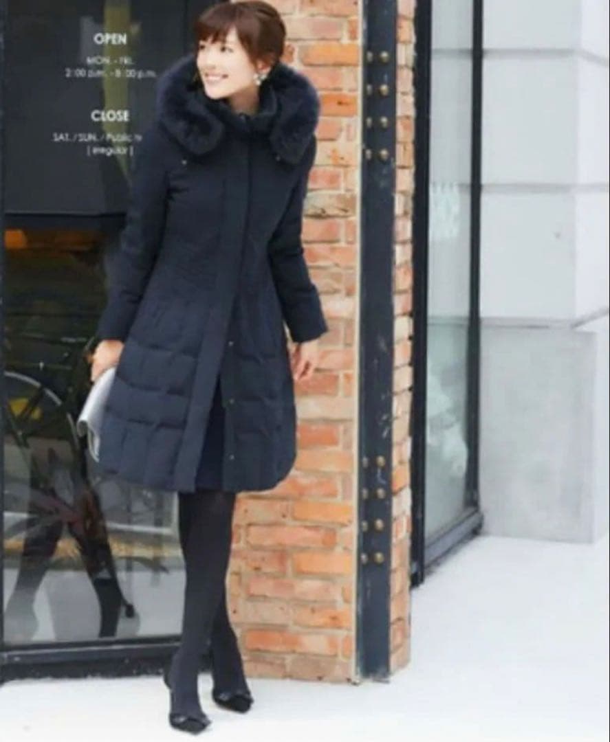 ルイルエブティック　フォックスファー付きダウンコート　ブラック　Ꮇサイズ