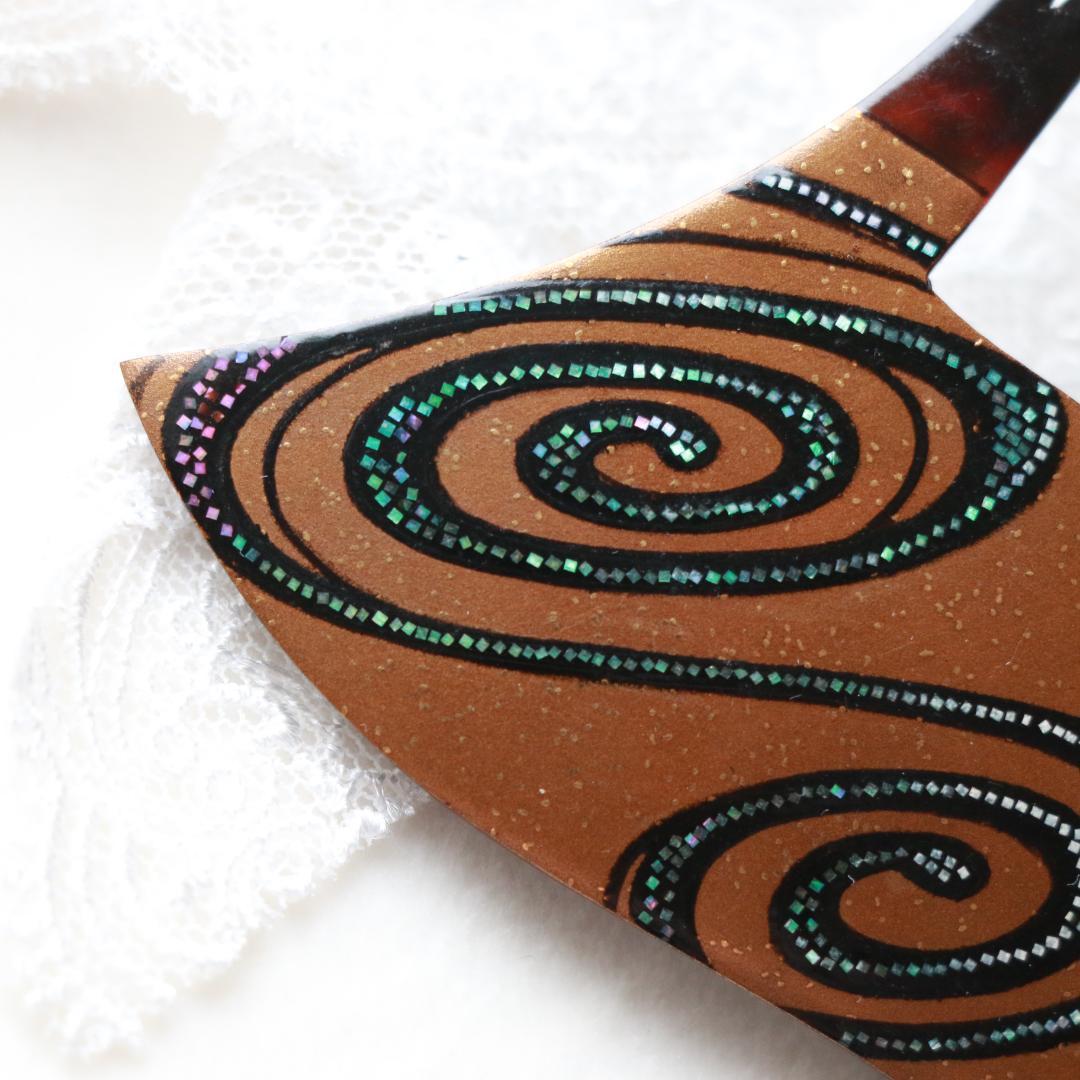 本鼈甲 金蒔絵 螺鈿 観世水文様 かんざし（銘：久光） - メルカリ