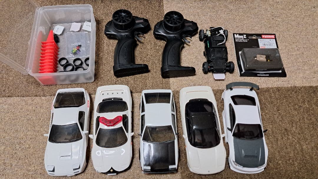 【月末削除予定】 Mini-Z ミニッツ まとめ売り ボディー リモコン パーツ