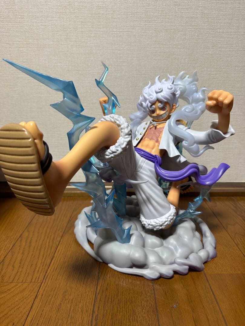 フィギュアーツZERO ワンピース [超激戦] ルフィ -ギア5 “巨人\