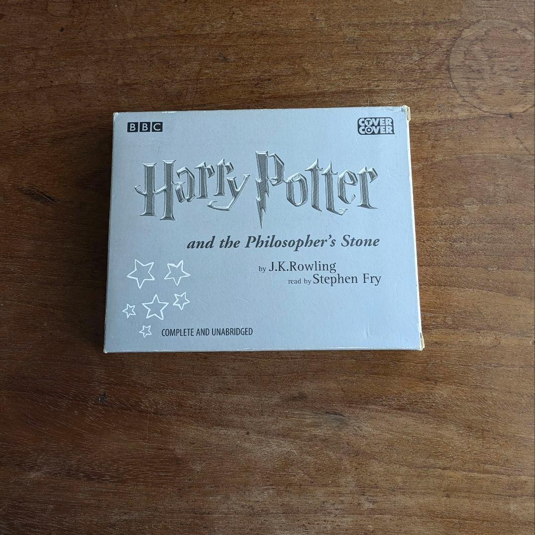 ハリーポッターと賢者の石 CDブック スティーブン・フライ UK版 7枚組