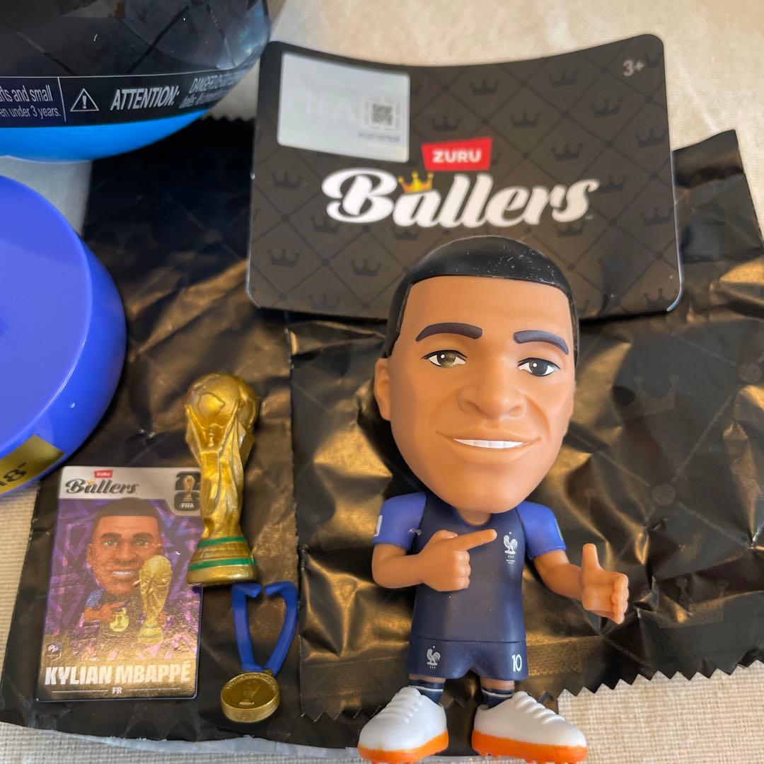 ZURU FIFA Ballers SR Mbapp スーパー レア エムバぺ