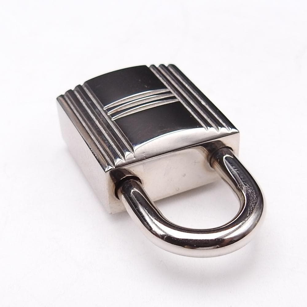 正規品 エルメス カデナ パドロック 南京錠 鍵 no.64 シルバー - メルカリ