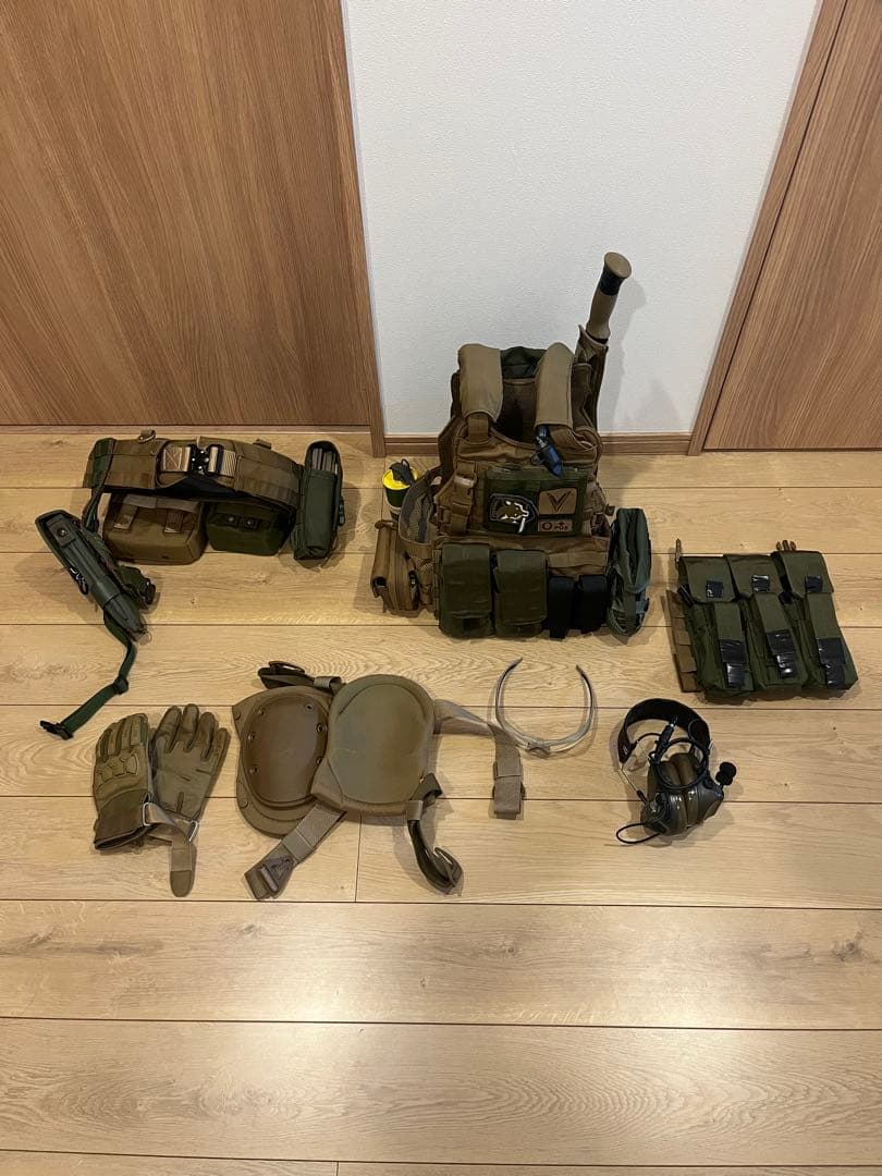 ベロシティ　プレートキャリア　その他サバゲーグッズ