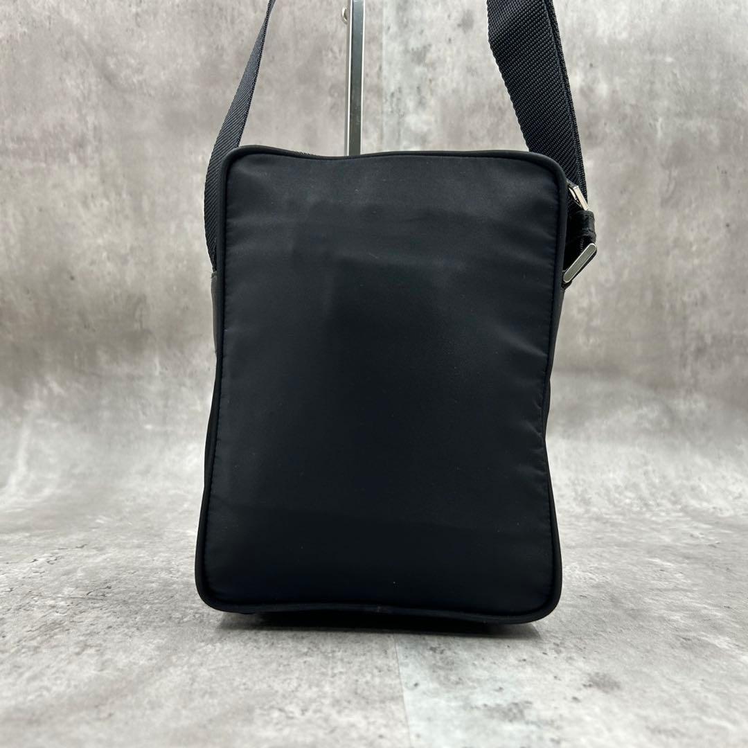 極美品・カード付】 プラダ ショルダーバッグ 2way アマゾン 三角ロゴ