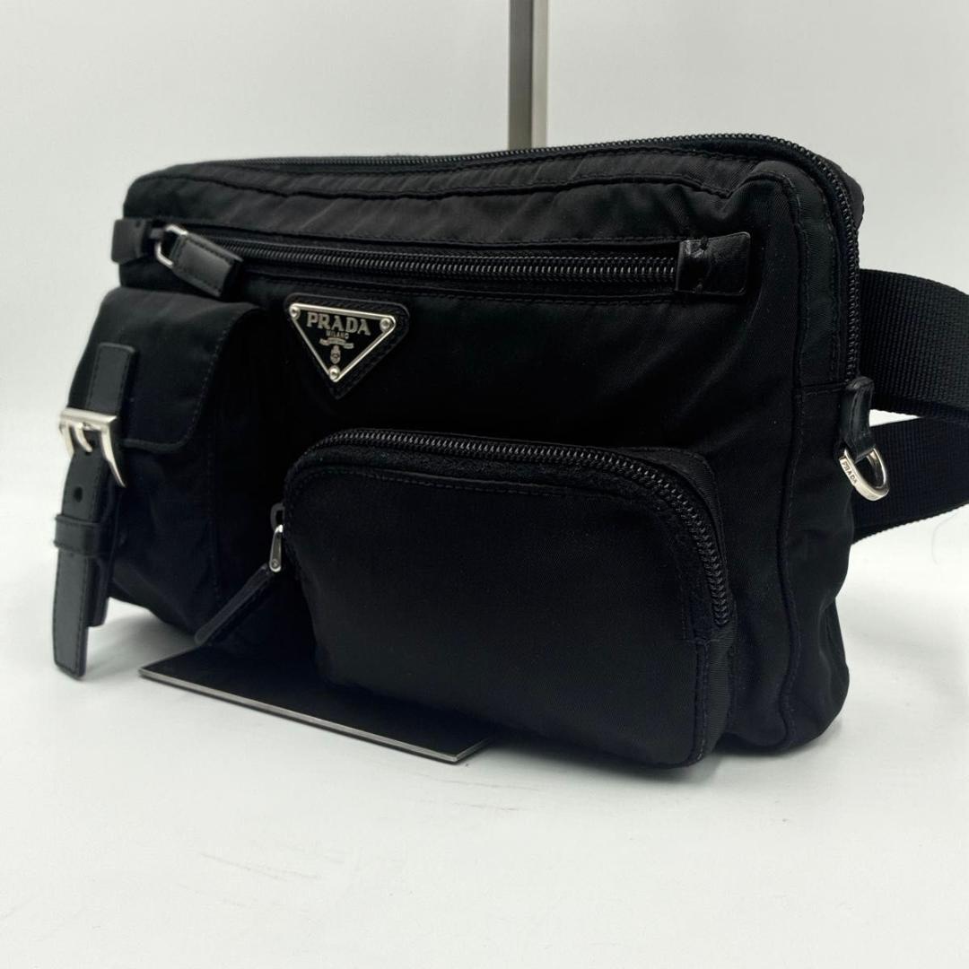 Mignon (ミニョン)　プラダ ボディバッグ ウエストポーチ 三角 プラダ(PRADA) ショルダー ボディバッグ・ウエストポーチ | 通販・人気