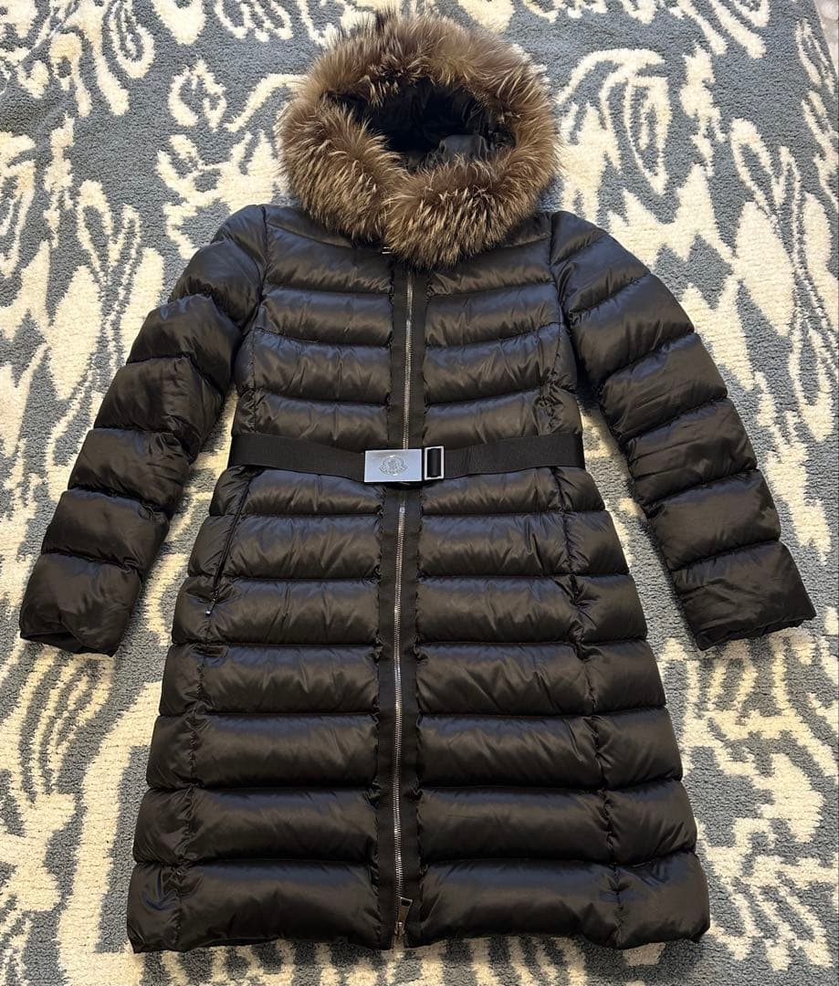 《MONCLER》ロングダウンジャケット