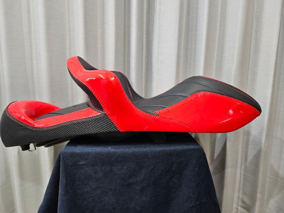 新品！ノイワットダン製PCX125 PCX150 JF56 KF18 ローダウン