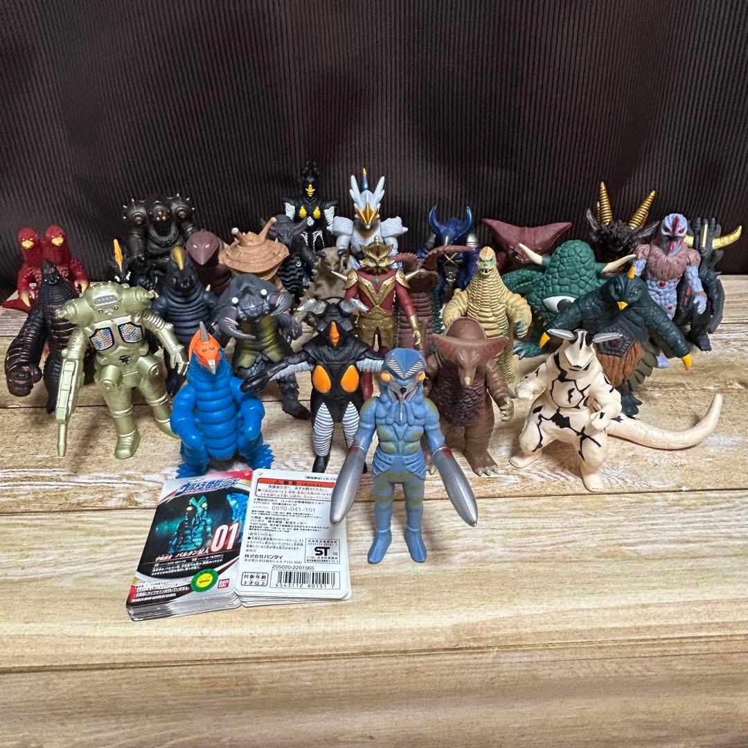 ウルトラマン 怪獣 ソフビ 28個セット / ウルトラ怪獣シリーズ