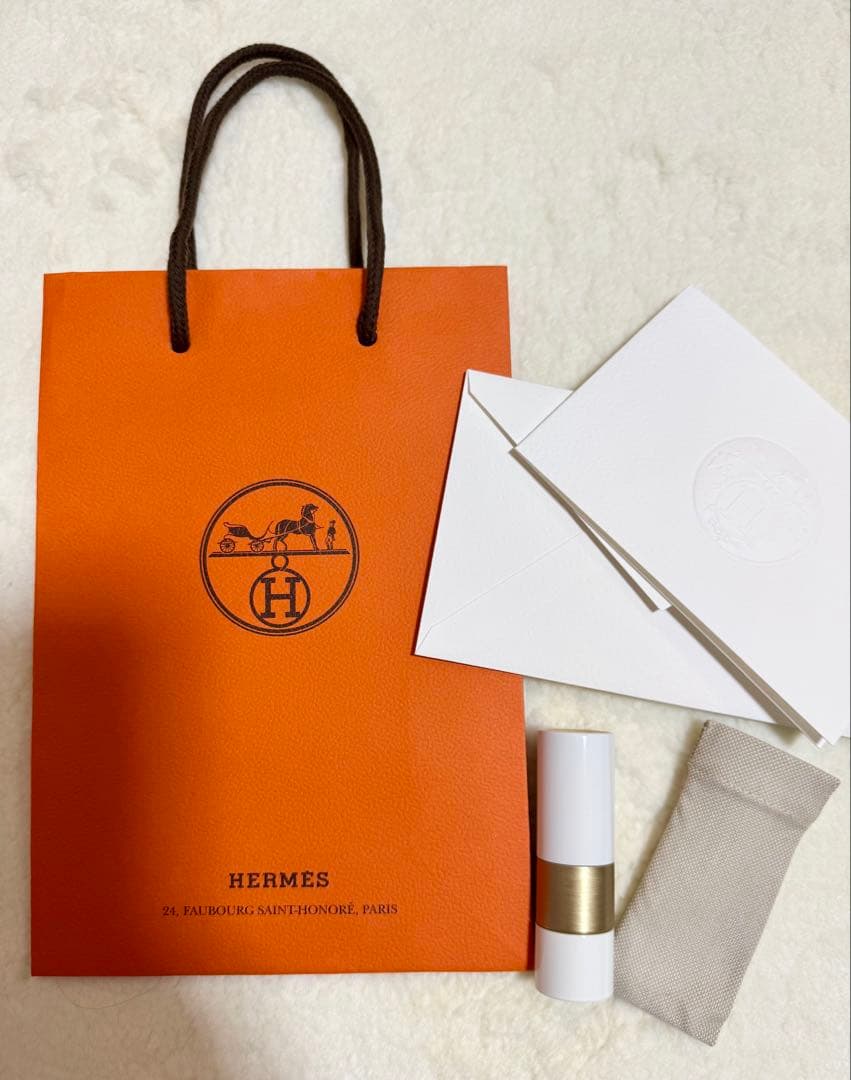 【HERMES】エルメス リップ リップバーム ルージュエルメス カラーレス☆