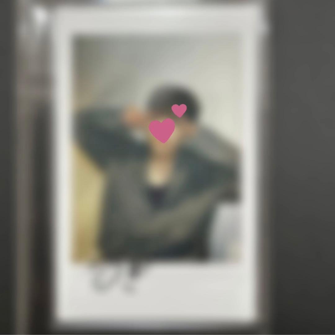 ATEEZ ホンジュン サイン入りチェキ 2026年最新】ateez ホンジュン チェキの人気アイテム - メルカリ