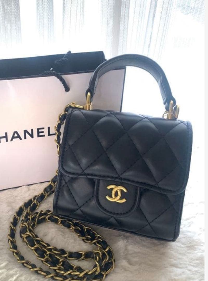 CHANELノベルティ★ミニチェーンバック