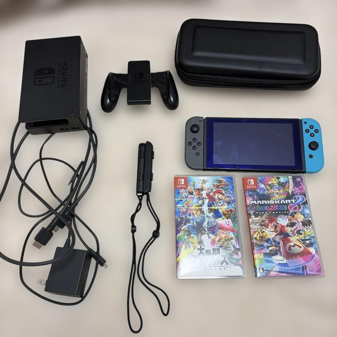 Nintendo Switch 本体 マリカー、スマブラ付き Amazon.co.jp: マリオカート8 デラックス|オンラインコード版 + 大乱闘