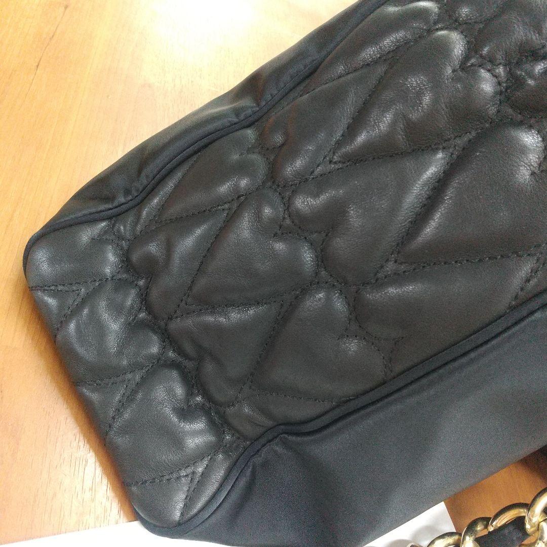 Jura様専用モスキーノ ゴールドチェーン 大判トートバックハート