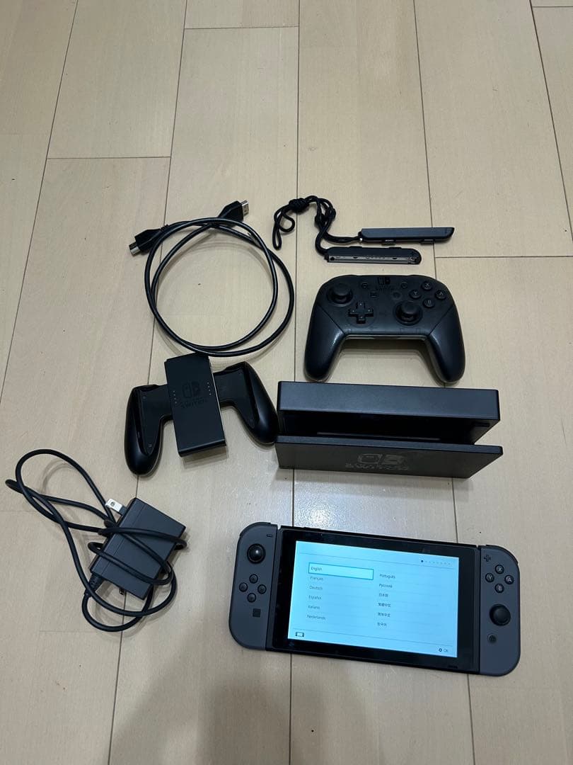 Nintendo Switch 本体 ＋ 純正プロコンセット